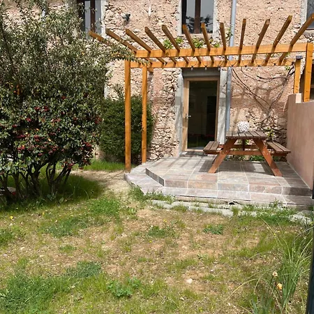 Ferienwohnung La Bastide Aux Iris - Les Capucines Villecroze Exterior foto